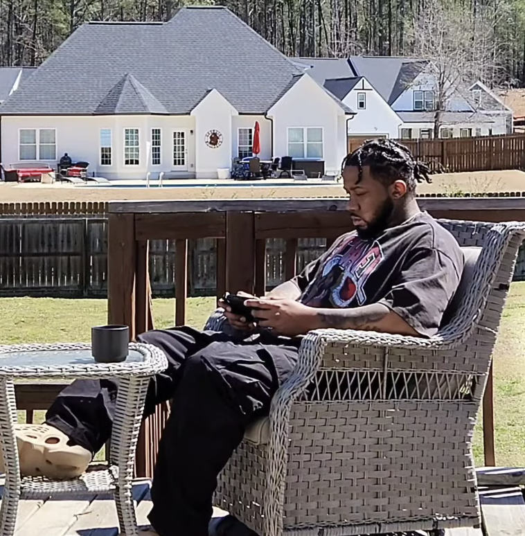 Davone, trading from home